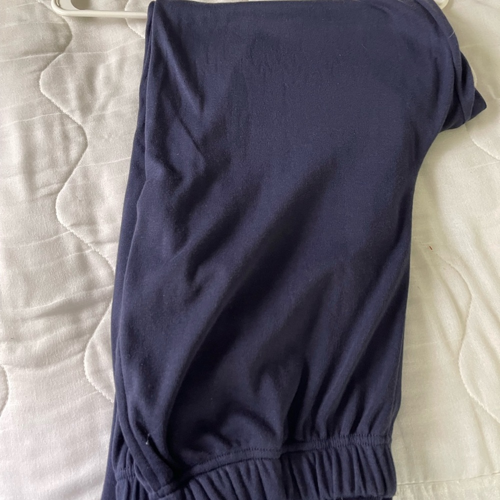 Navy pull on pants with pockets ! Size 14/16 - Picture 2 of 5